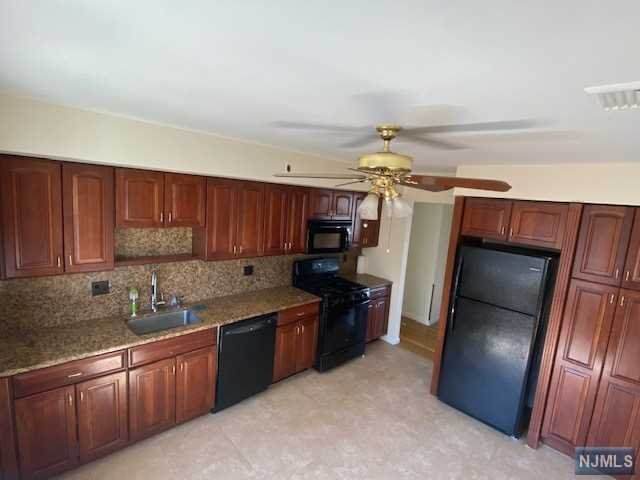 1522 8th Street - Photo 1