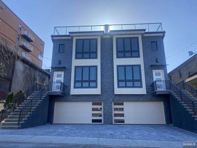 132 Princeton Place - Photo 1