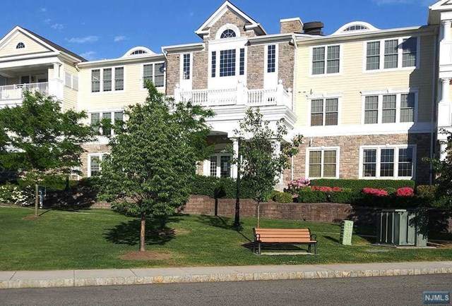 502 Four Seasons Lane - Photo 1