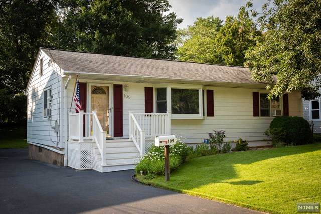 109 Hiawatha Boulevard - Photo 1