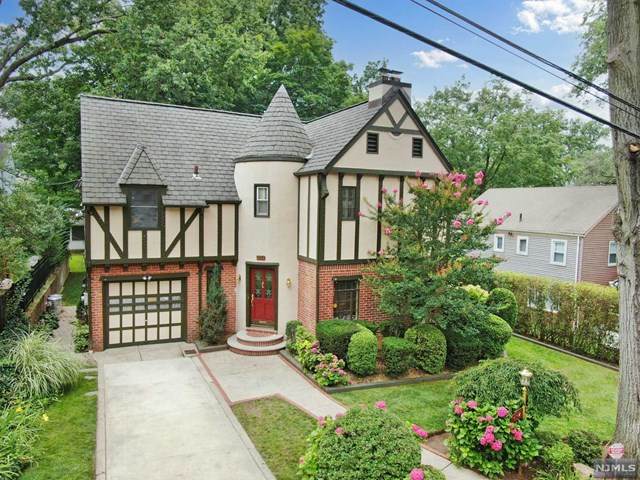 634 Standish Road - Photo 1