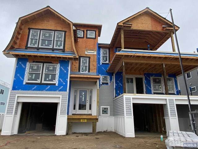 304 10th Street - Photo 1