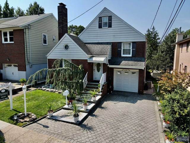 538 Lincoln Avenue - Photo 1