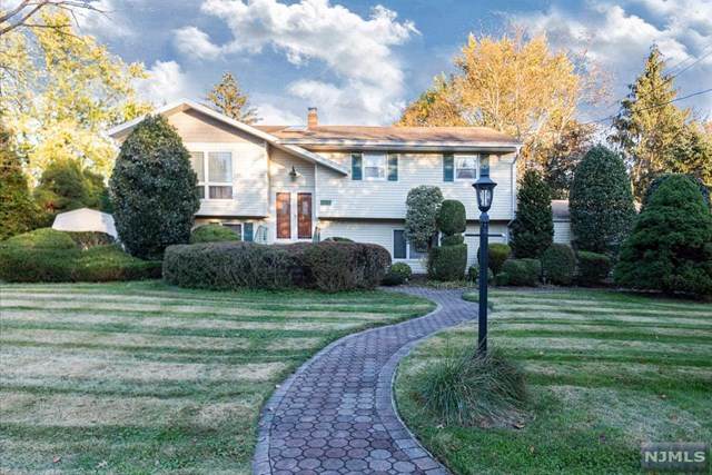 620 Lamanna Drive - Photo 1