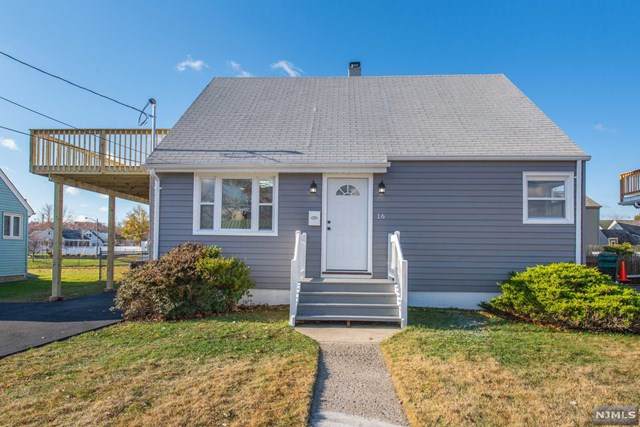 16 Perrin Avenue - Photo 1