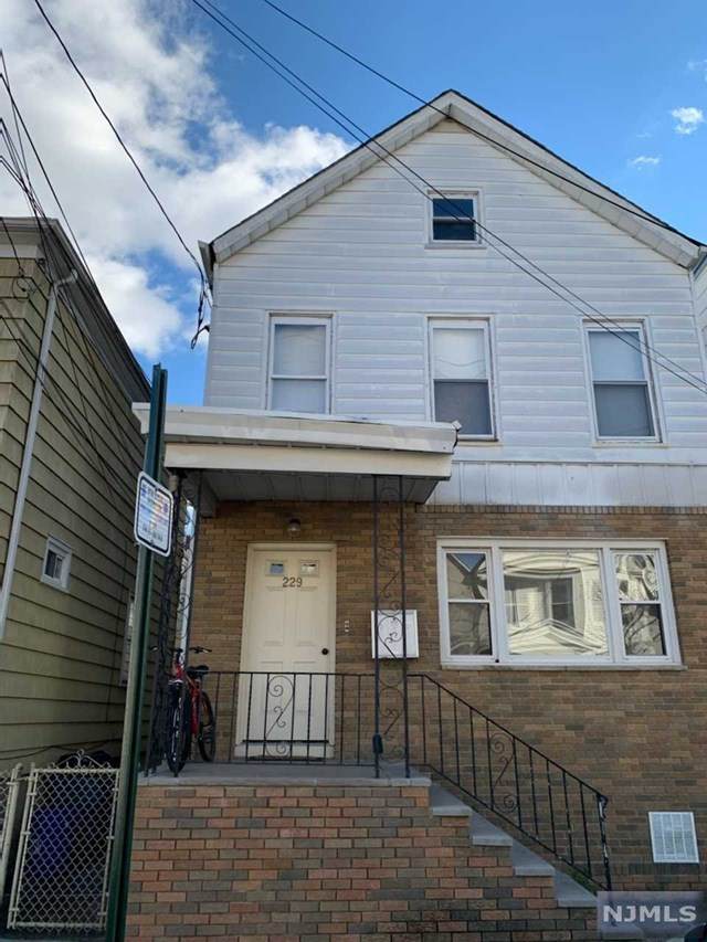229 John Street - Photo 1