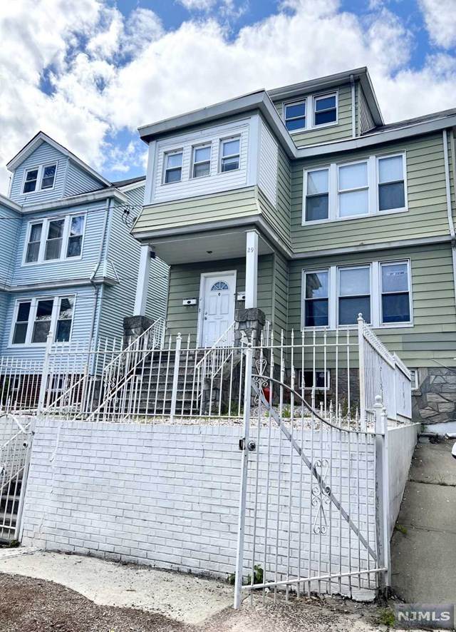 29 Feiner Place - Photo 1