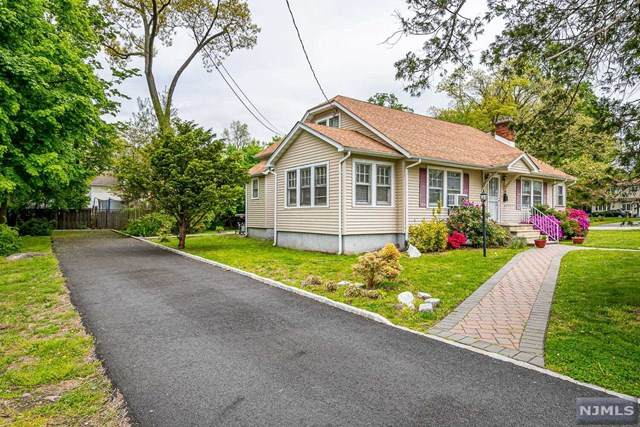 3 Virginia Avenue - Photo 1