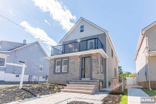 50 Maple Avenue - Photo 1