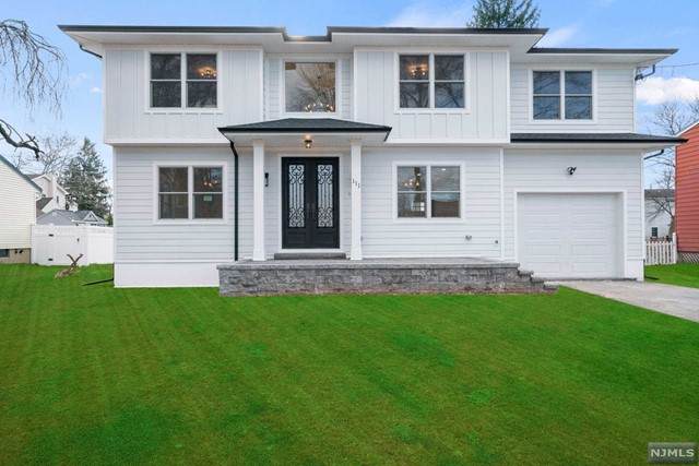 111 West End Avenue - Photo 1