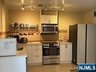 770 Anders Anderson Avenue - Photo 1