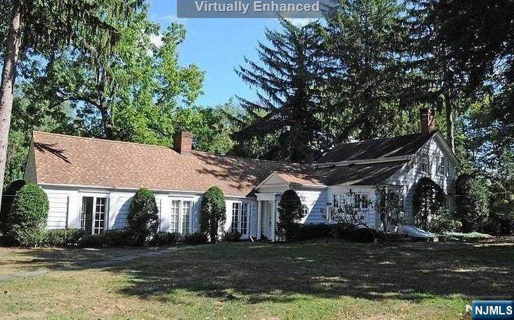 2 Chestnut Ridge Road - Photo 1