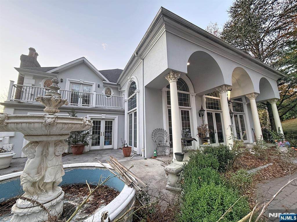 19 Powder Hill Road - Photo 1