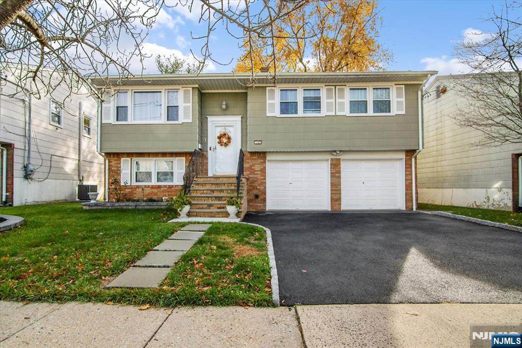 14 Dorothea Terrace - Photo 1