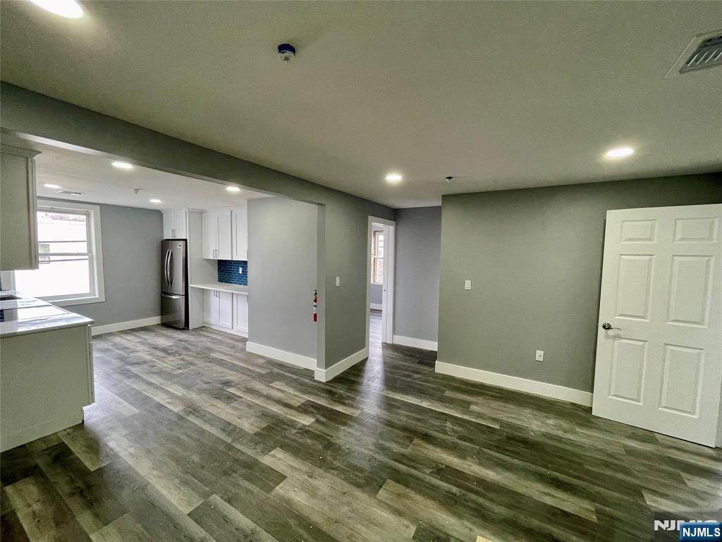 428 Valley Brook - Photo 1