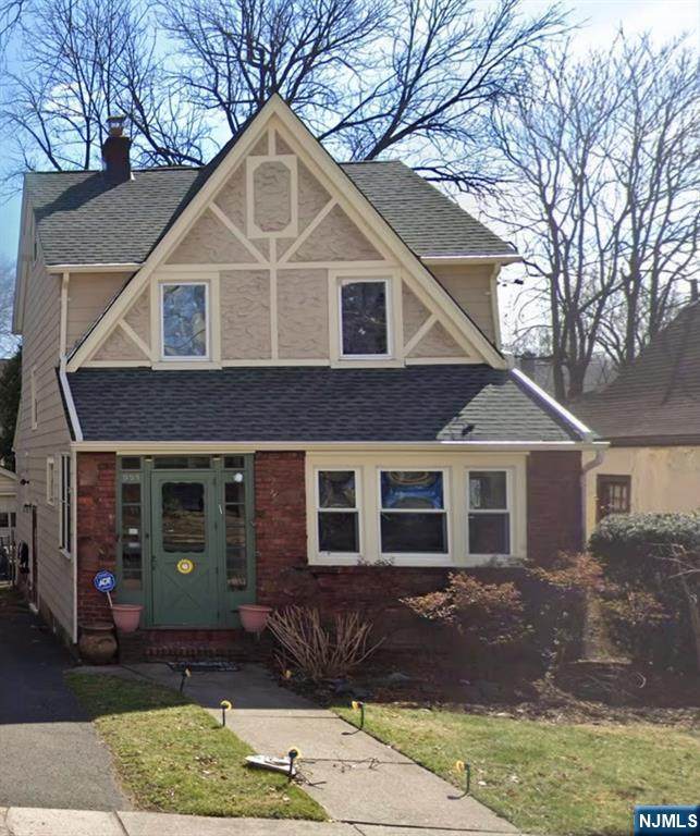 995 Grace Terrace - Photo 1