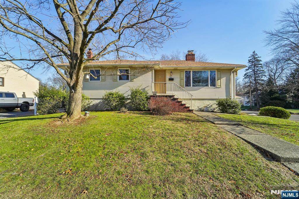 103 Hickory Street - Photo 1