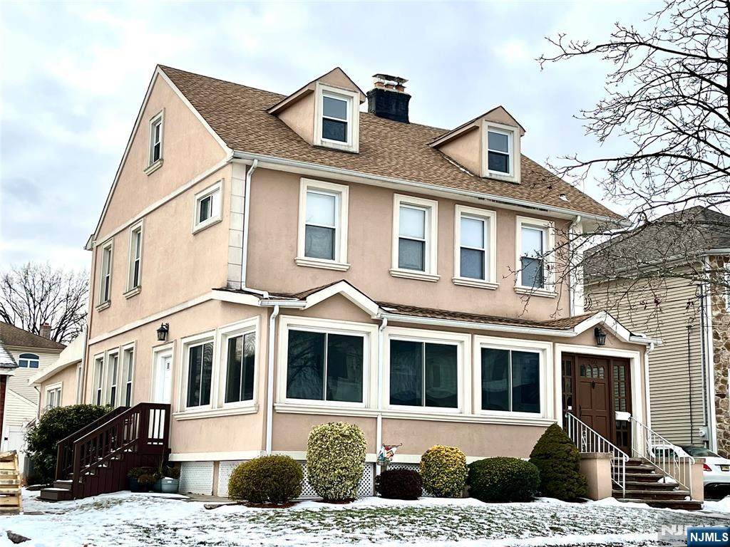 260 Washington - Photo 1