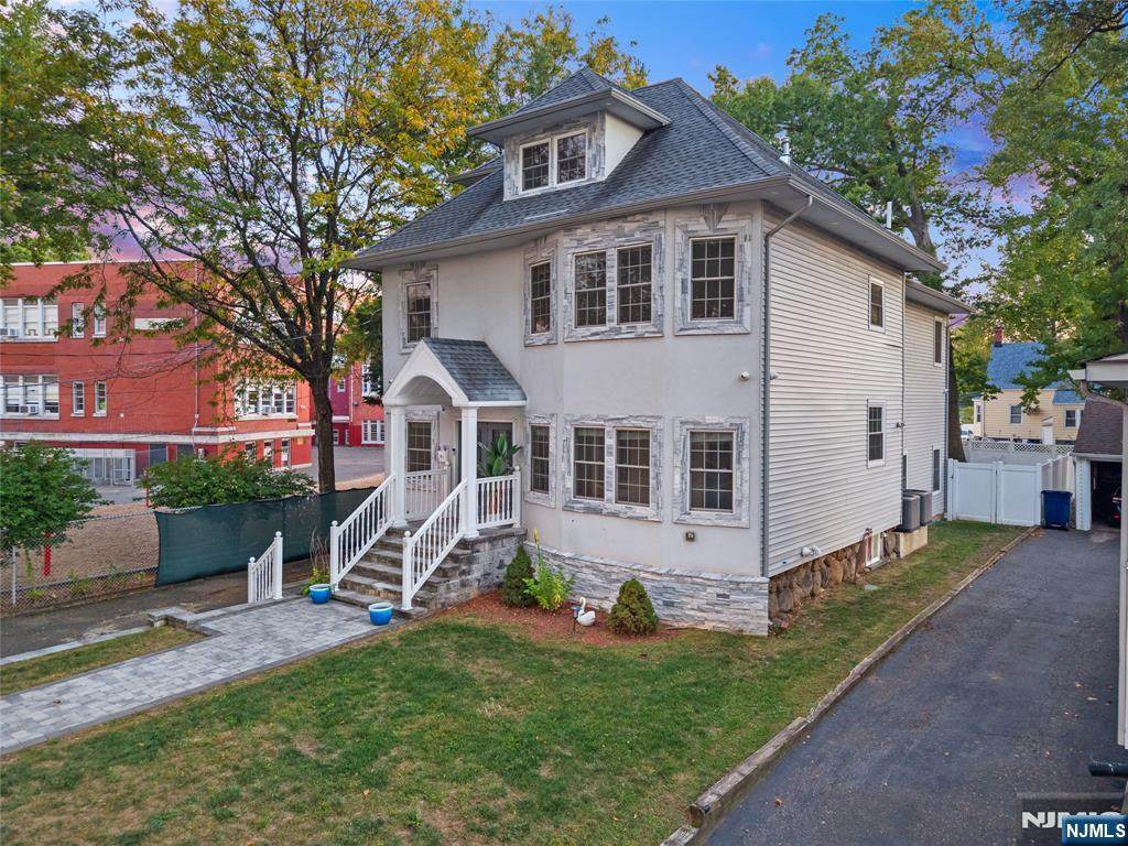 81 Fairmount Avenue - Photo 1