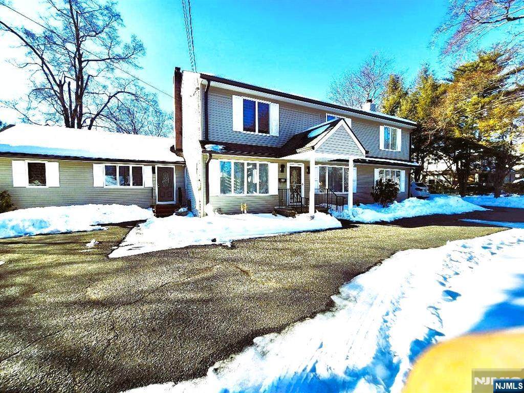 815 Highland - Photo 1