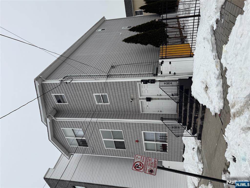 34 Auburn - Photo 1