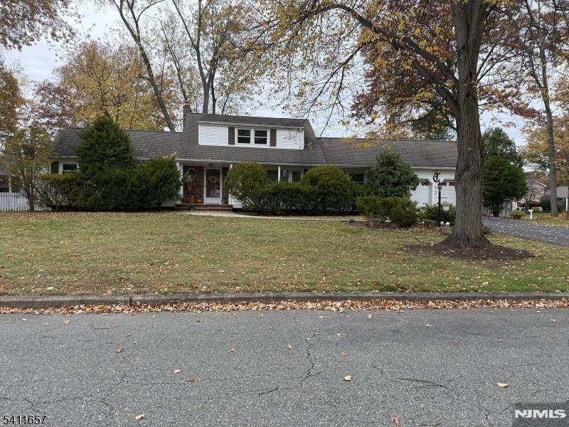 2 Peach Tree Court - Photo 1