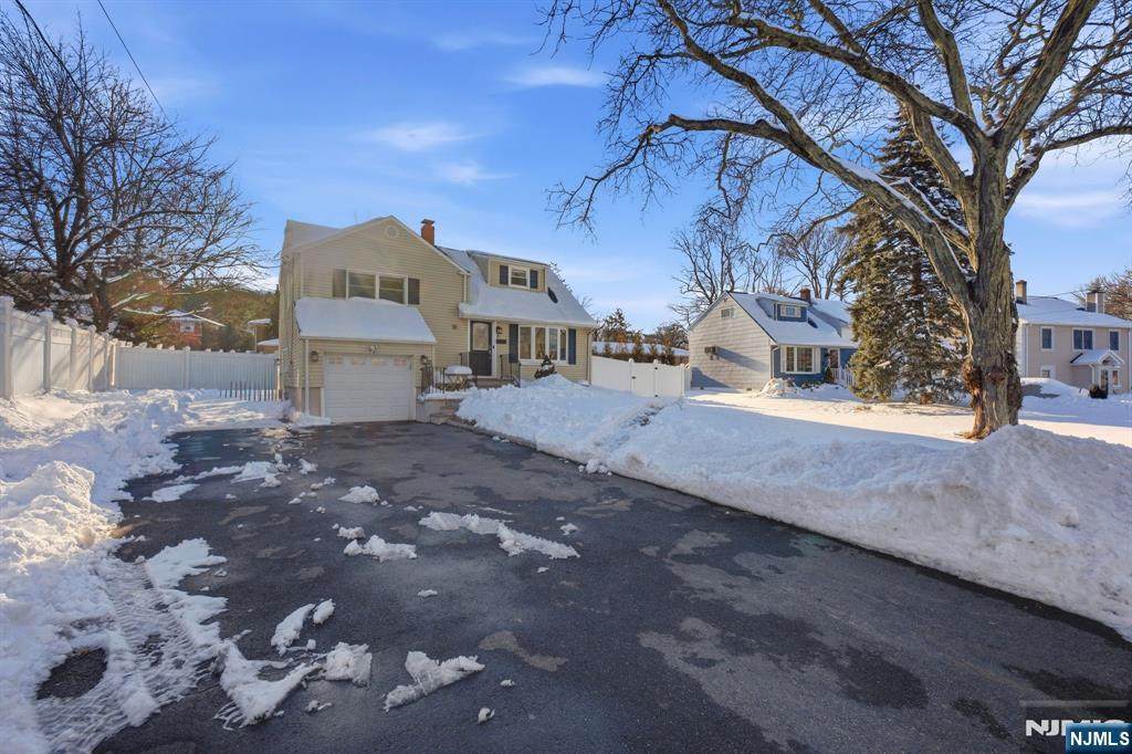 8 Donato Drive - Photo 1