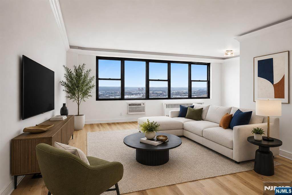 500 Central Avenue - Photo 1