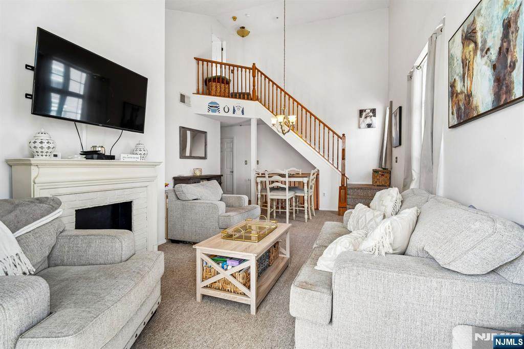 1317 Paddington Road - Photo 1