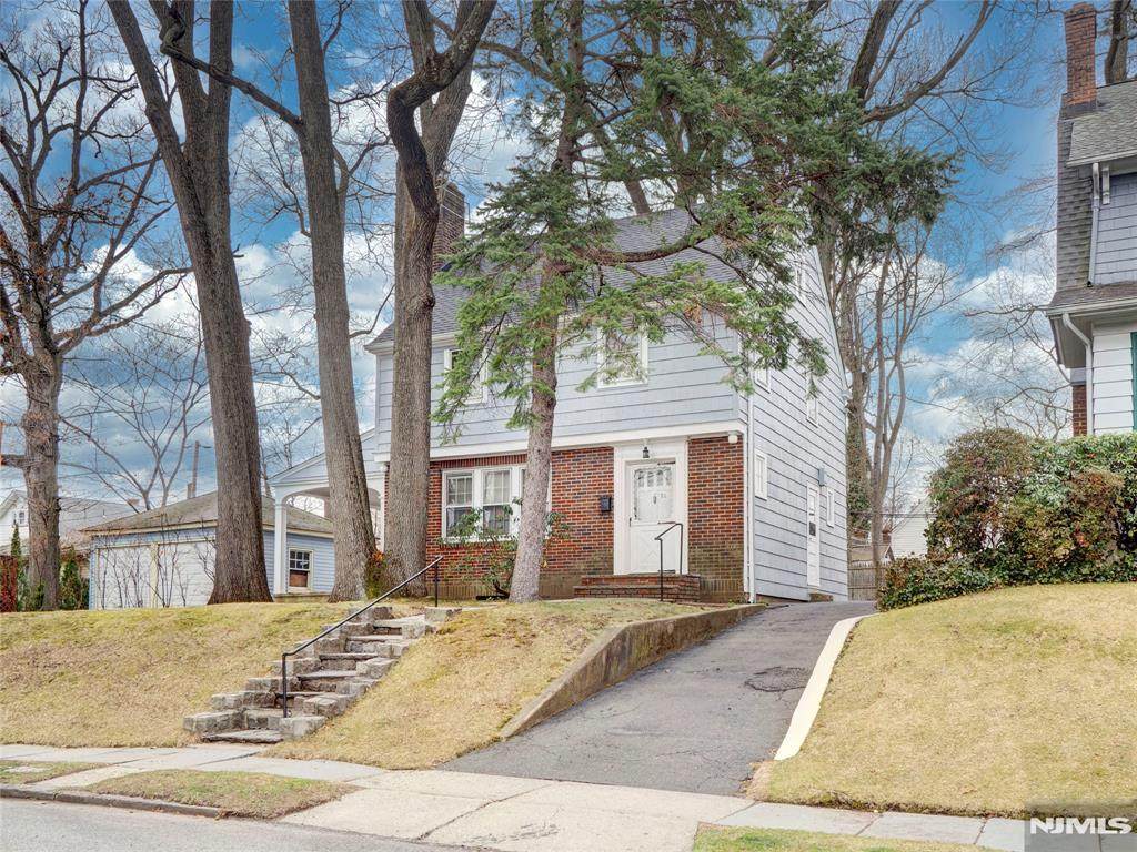 21 Edgewood Road - Photo 1