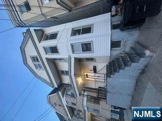 102 12th - Photo 1