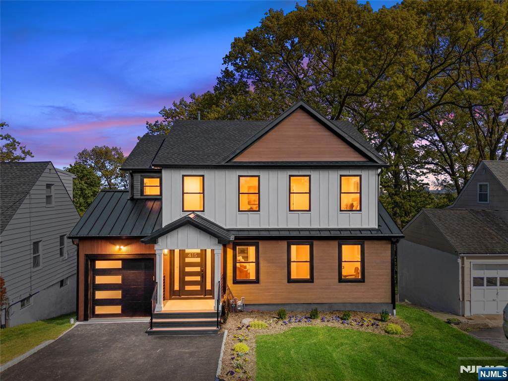 415 Mount Prospect Avenue - Photo 1