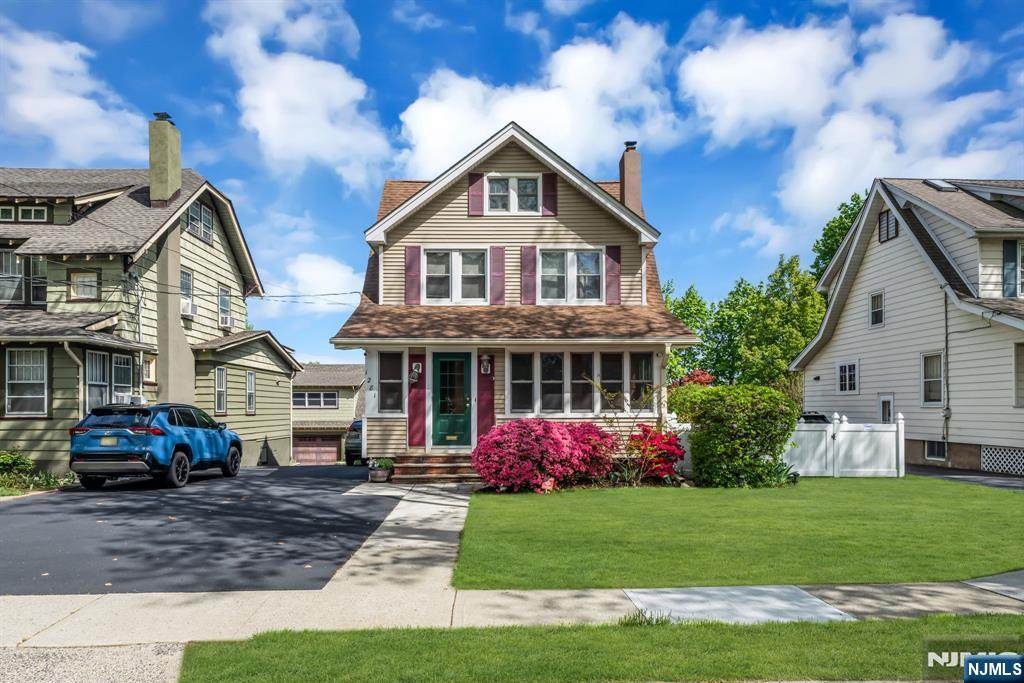 1281 Longfellow Avenue - Photo 1