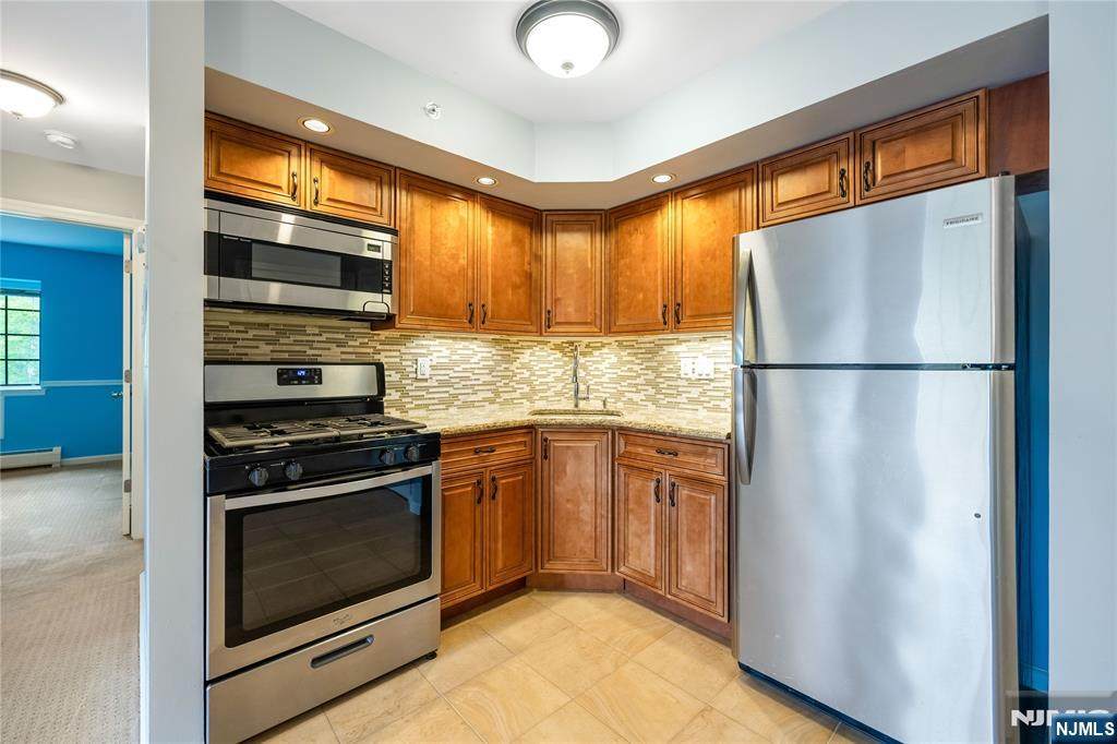 1409 Faulkner Court - Photo 1