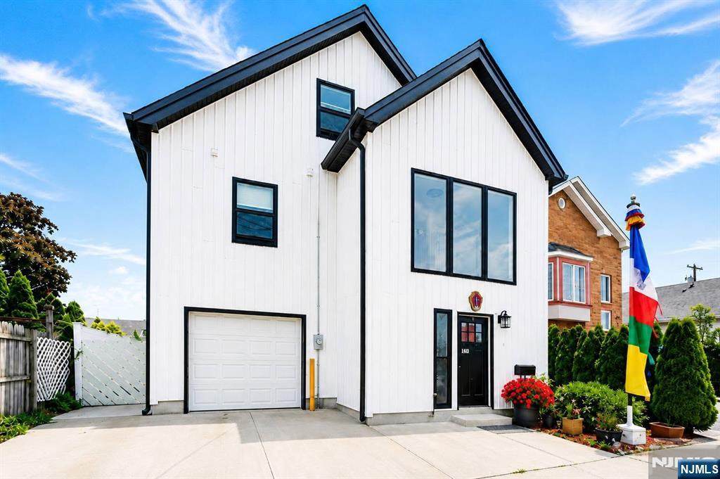 440 Alder Street - Photo 1
