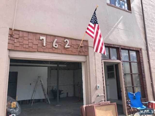 762 Palisade Avenue - Photo 1 762 Palisade Avenue - Photo 1