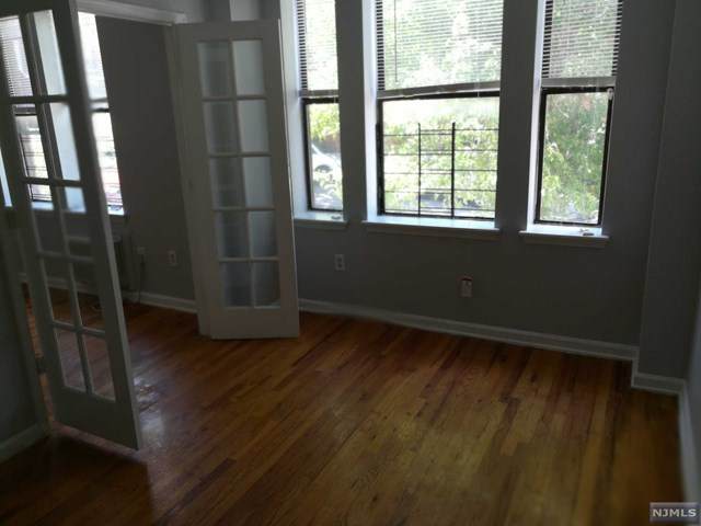 108 Waldo Avenue - Photo 1