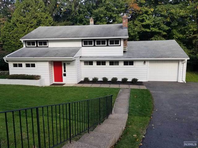 989 Andover Terrace - Photo 1