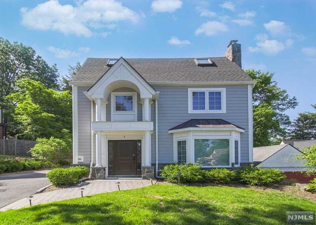 4 Edward Court - Photo 1