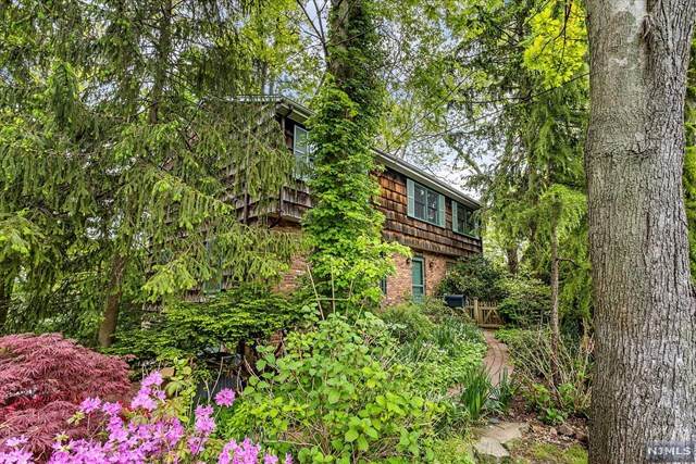 7 Winthrop Place - Photo 1