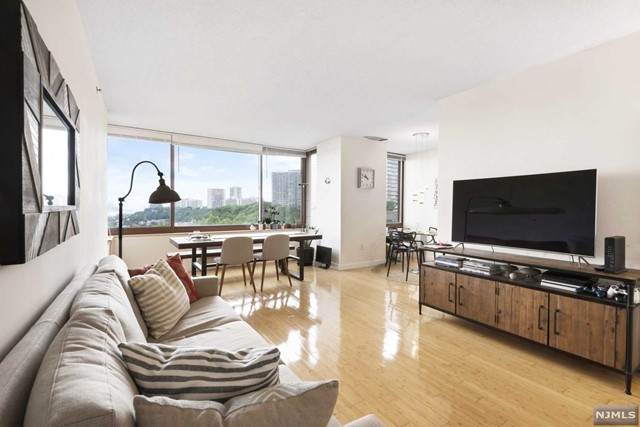 100 Old Palisade Road - Photo 1