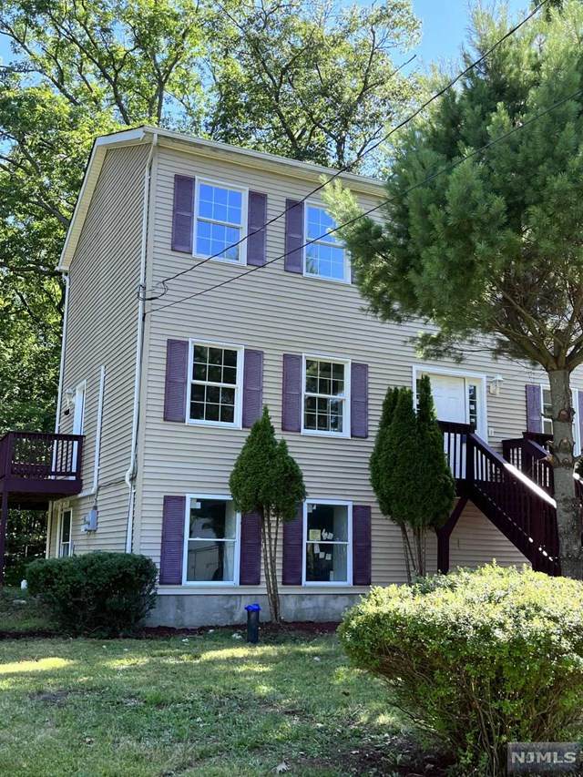 18 Berry Lane - Photo 1