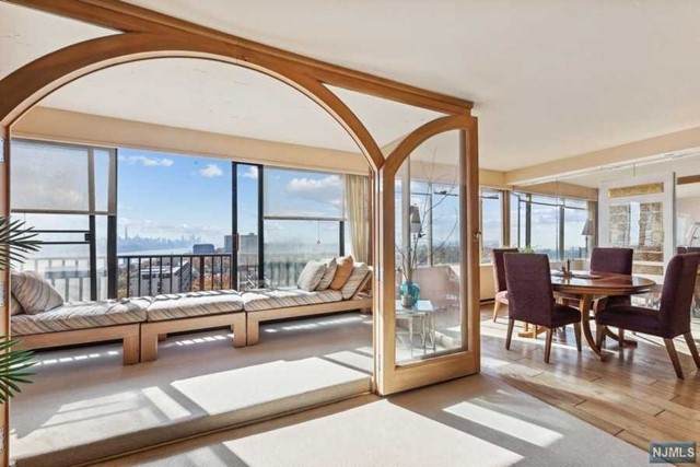 5 Horizon Road - Photo 1