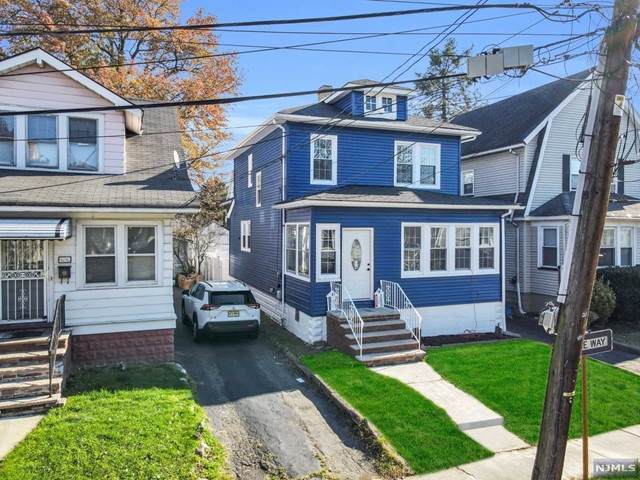 64 Elmwood Terrace - Photo 1