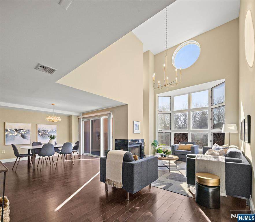 307 Chase Court - Photo 1