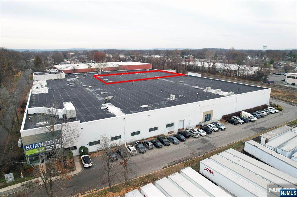 17-09 Zink Place - Photo 1