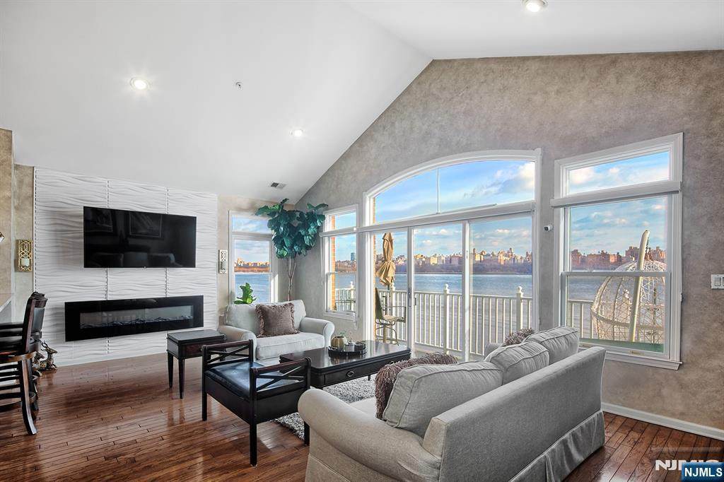 48 Lydia Drive - Photo 1