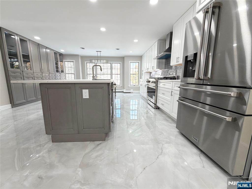850 Ridgewood Avenue - Photo 1