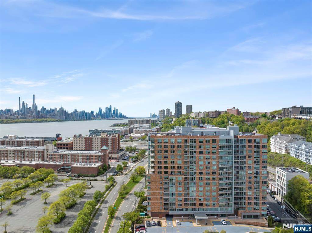 310 Hudson Park - Photo 1