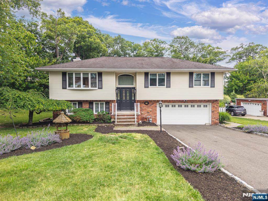 66 Robert Street - Photo 1